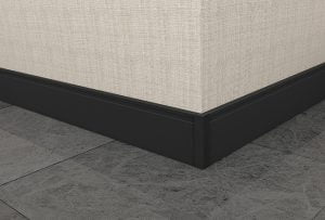 Rodapé 3480 preto de poliestireno com 150mm altura Santa Luzia 